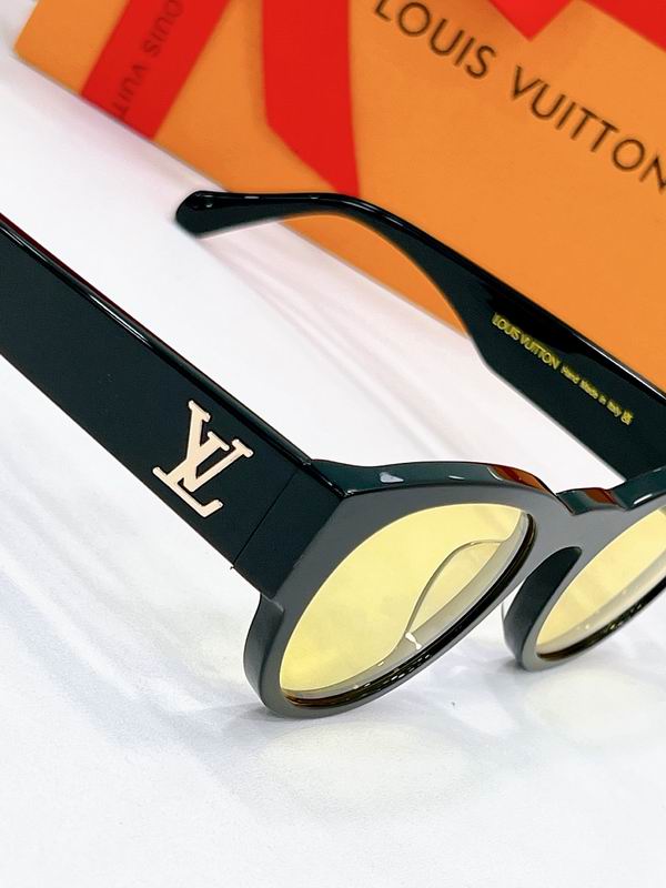 LV Glasses sms119